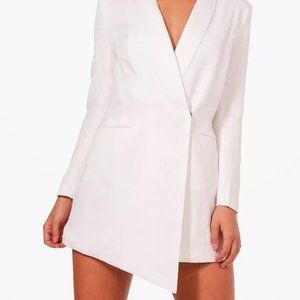 Asymmetric Blazer dress, White, Petite